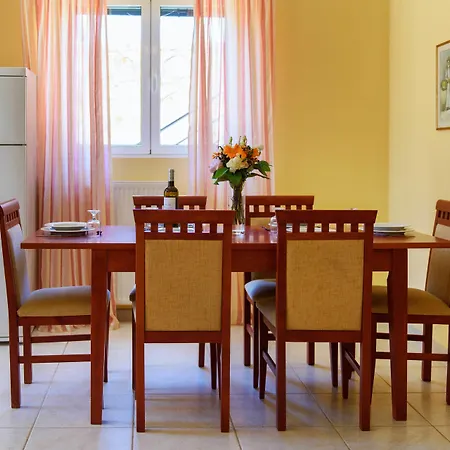 Villa Tesori Dassia (Corfu)