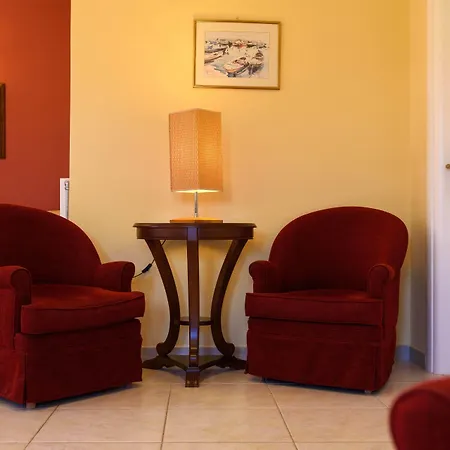 Tesori Villa Dassia (Corfu)